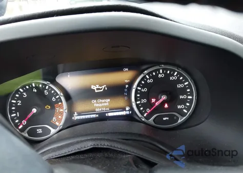 2020 Jeep Renegade Trailhawk 4X4 из США, поврежденный, VIN ZACNJBC13LPL99677